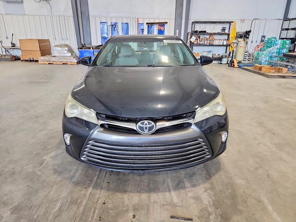 2016 TOYOTA CAMRY LE LE 5