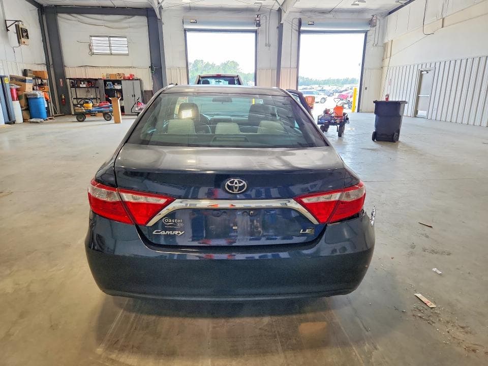 2016 TOYOTA CAMRY LE LE 6