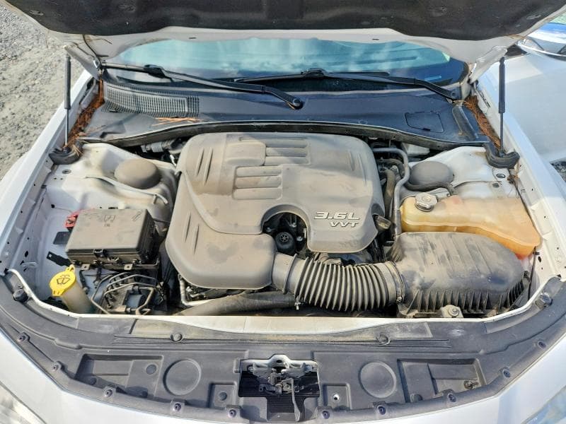 2019 CHRYSLER 300 TOURING 11