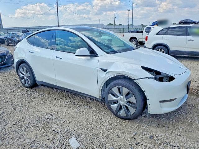 2023 TESLA MODEL Y 4
