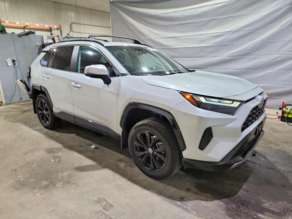2024 TOYOTA RAV4 SE SE 4