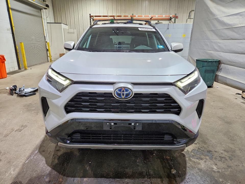 2024 TOYOTA RAV4 SE SE 5