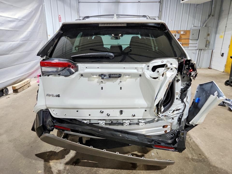 2024 TOYOTA RAV4 SE SE 6