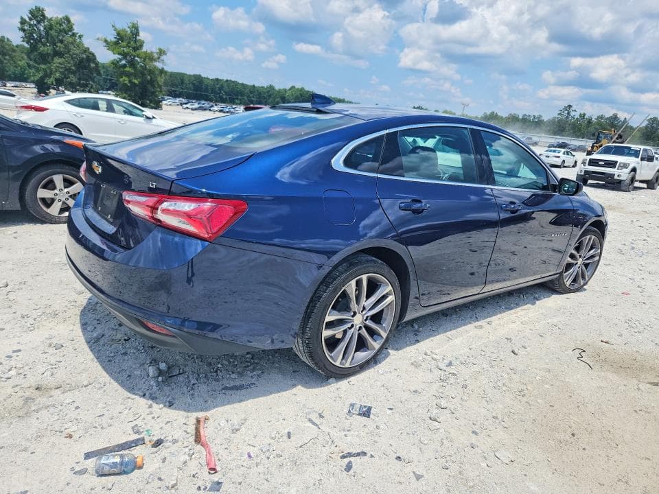 2022 CHEVROLET MALIBU LT 3