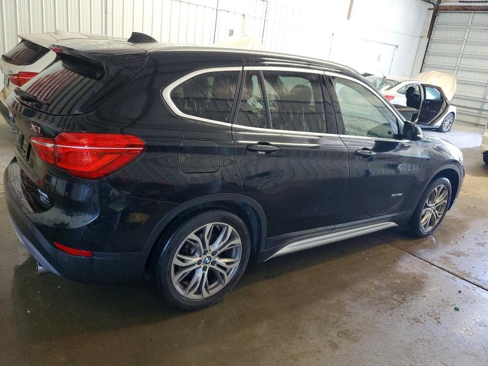 2017 BMW X1 XDRIVE28I 3