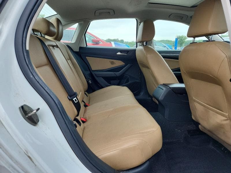 2019 VOLKSWAGEN JETTA SEL 10