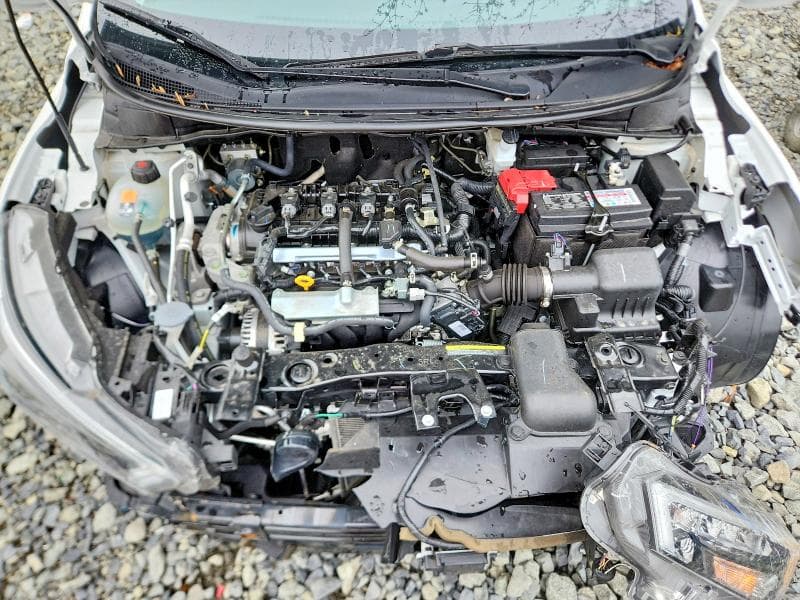 2025 NISSAN VERSA SV 11