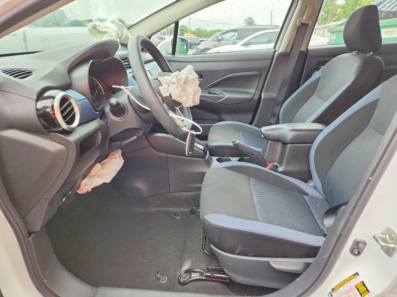 2025 NISSAN VERSA SV 7