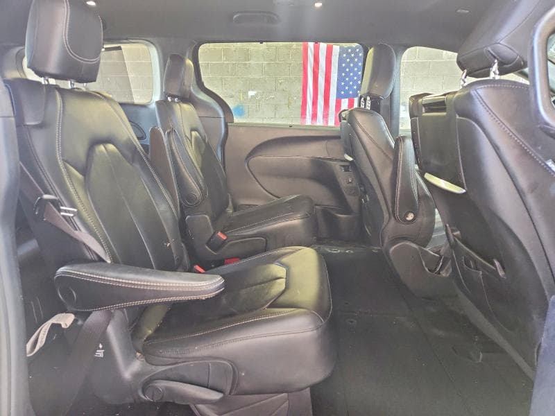 2021 CHRYSLER PACIFICA TOURING L 11