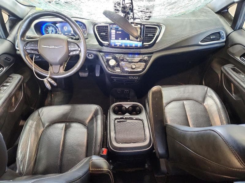 2021 CHRYSLER PACIFICA TOURING L 8