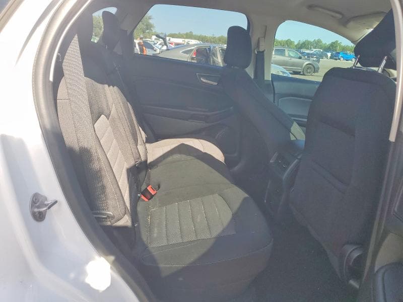 2023 FORD EDGE SE 10