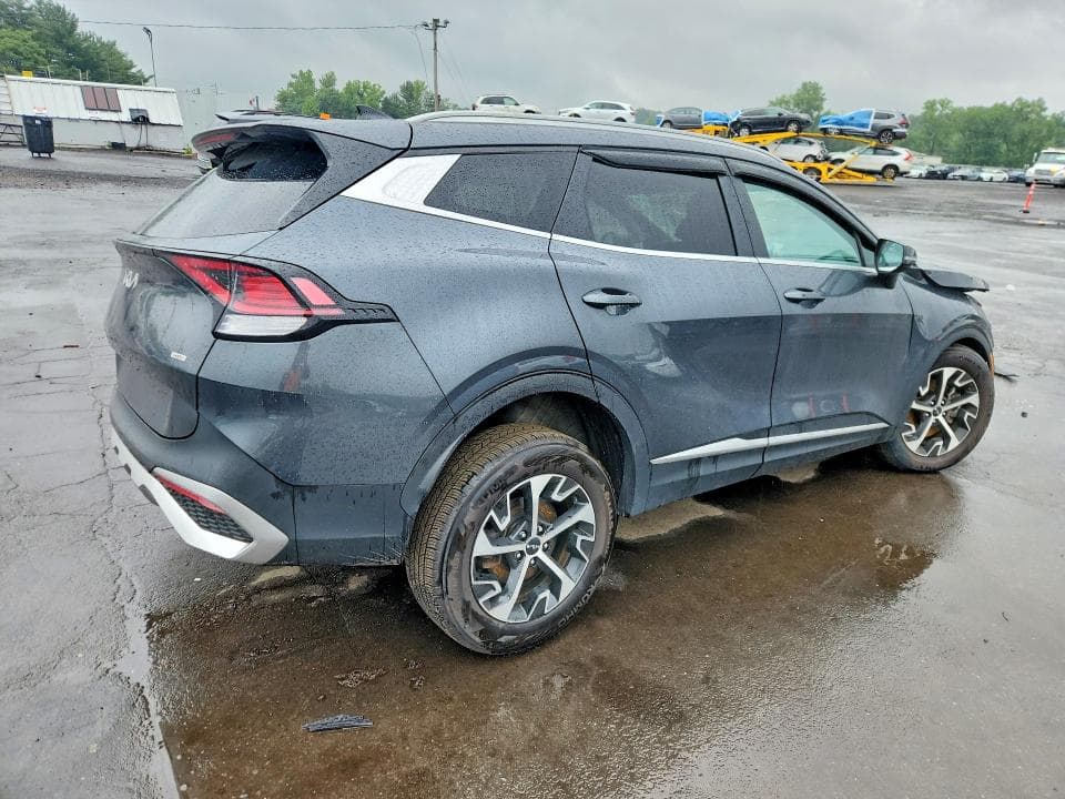 2023 KIA SPORTAGE EX 3