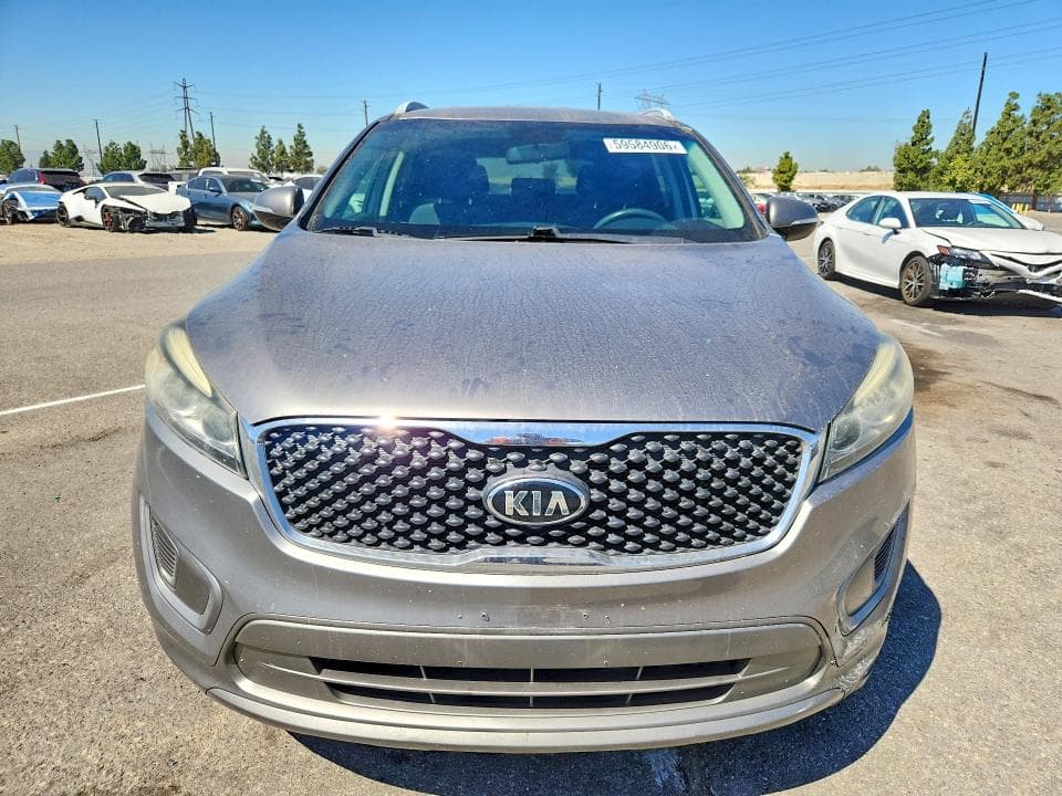 2017 KIA SORENTO LX 5