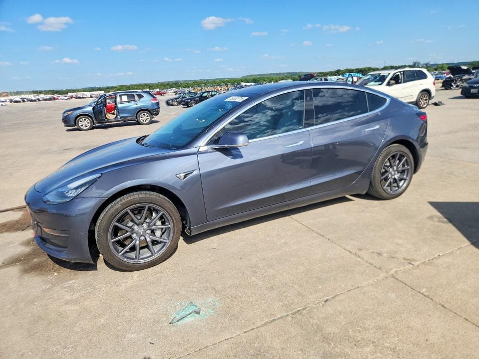 2020 TESLA MODEL 3 1