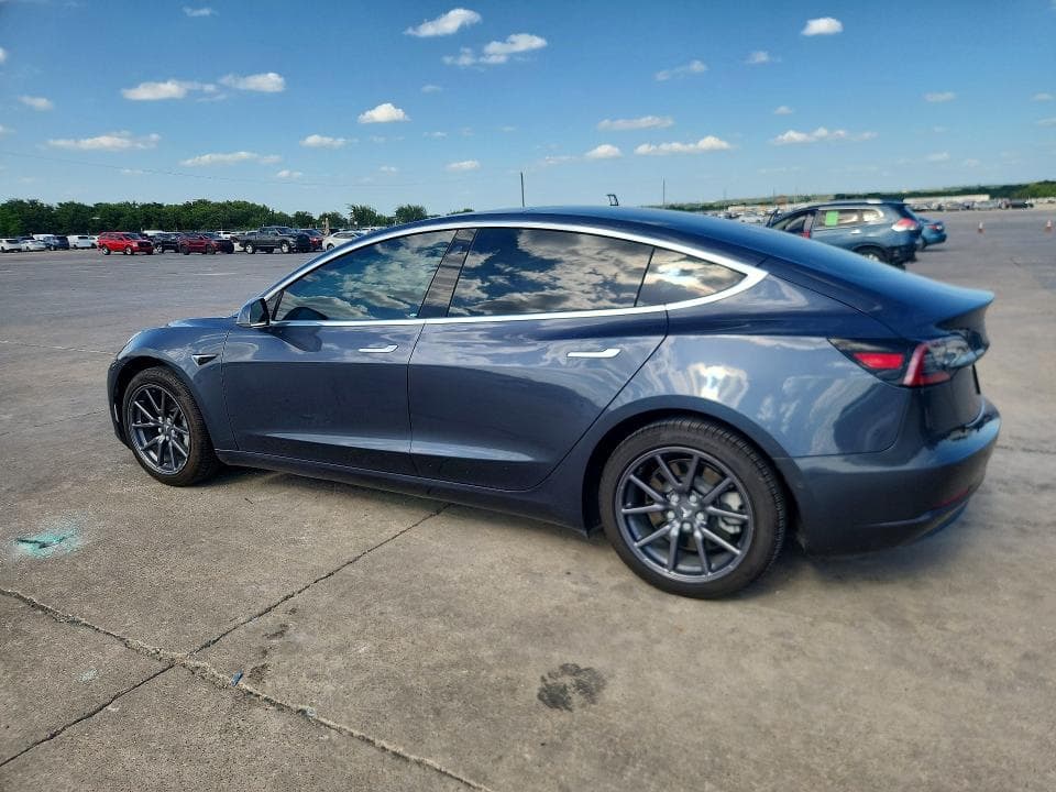 2020 TESLA MODEL 3 2