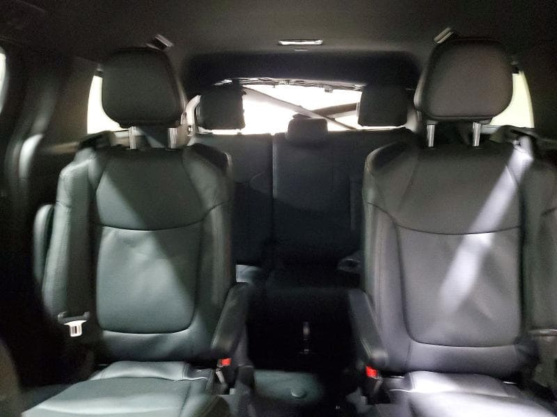 2025 TOYOTA SIENNA PLATINUM 7-PASSENGER PLATINUM 7-PASSENGER 10