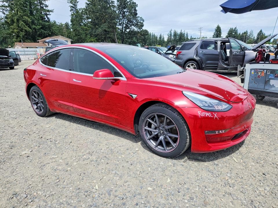 2019 TESLA MODEL 3 4