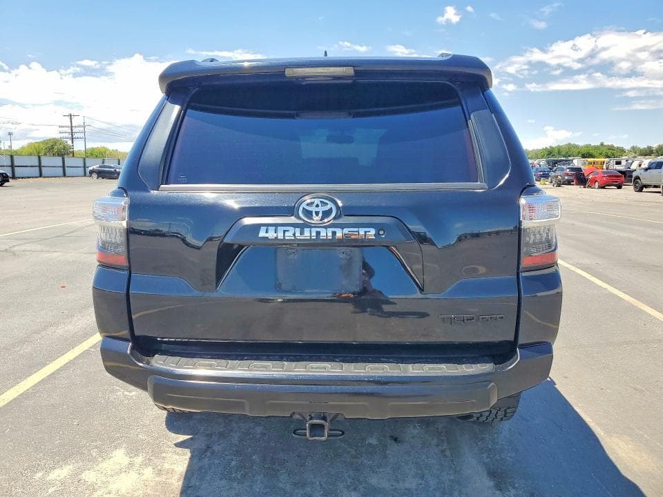 2018 TOYOTA 4RUNNER TRD PRO 6