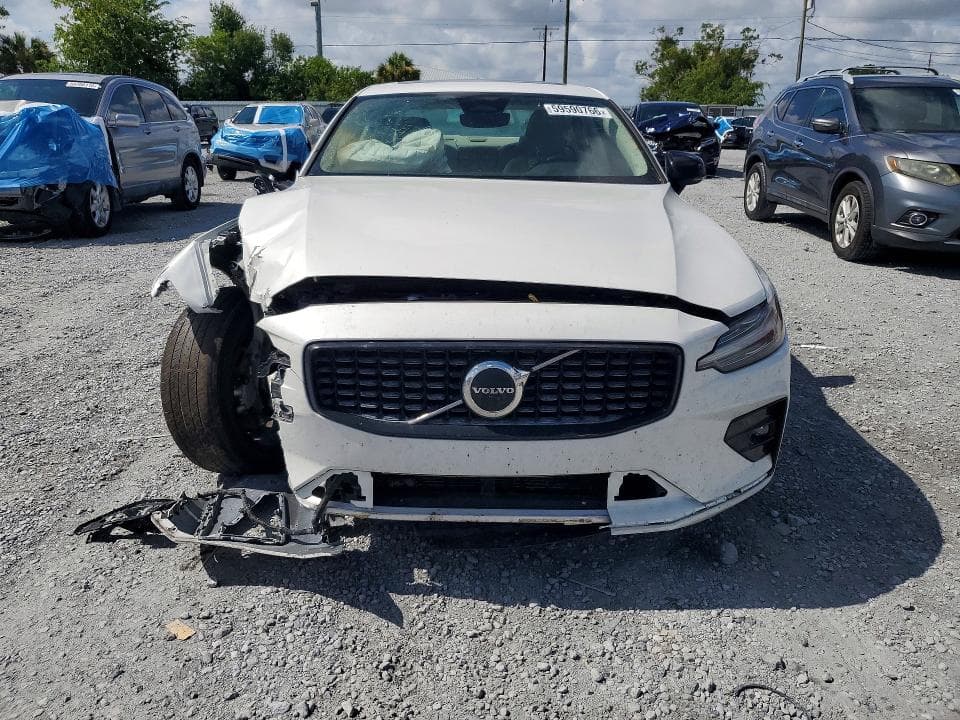 2025 VOLVO S60 CORE CORE 5