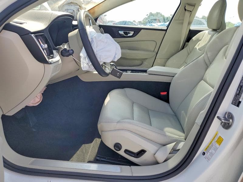 2025 VOLVO S60 CORE CORE 7