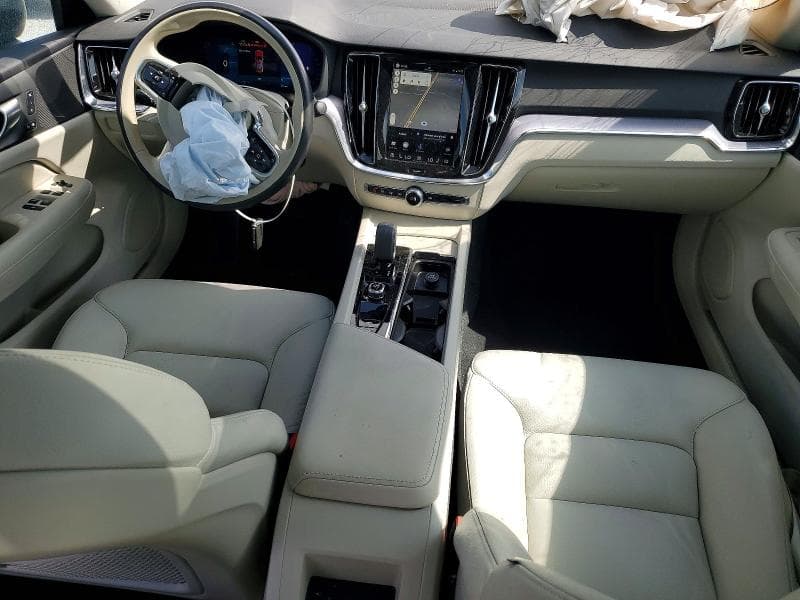 2025 VOLVO S60 CORE CORE 8