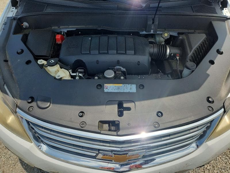 2016 CHEVROLET TRAVERSE LT LT 12