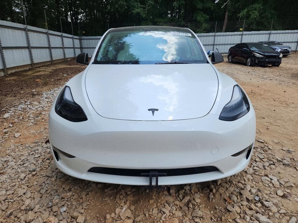 2023 TESLA MODEL Y 5