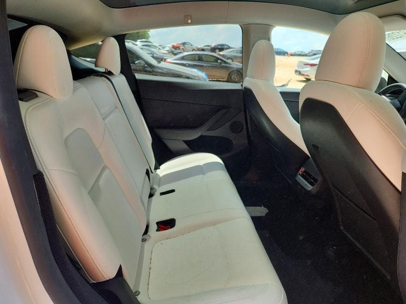 2023 TESLA MODEL Y 10