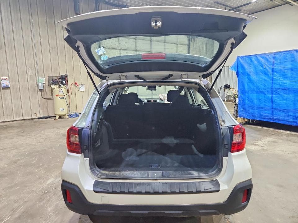 2019 SUBARU OUTBACK 2.5I 2.5I 6
