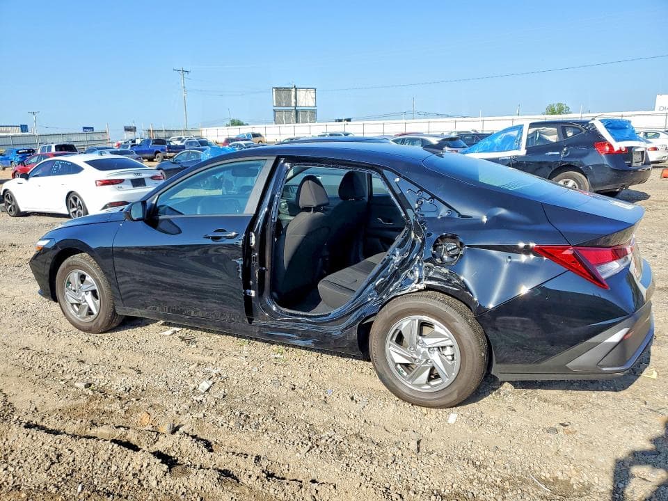 2026 HYUNDAI ELANTRA SE 2