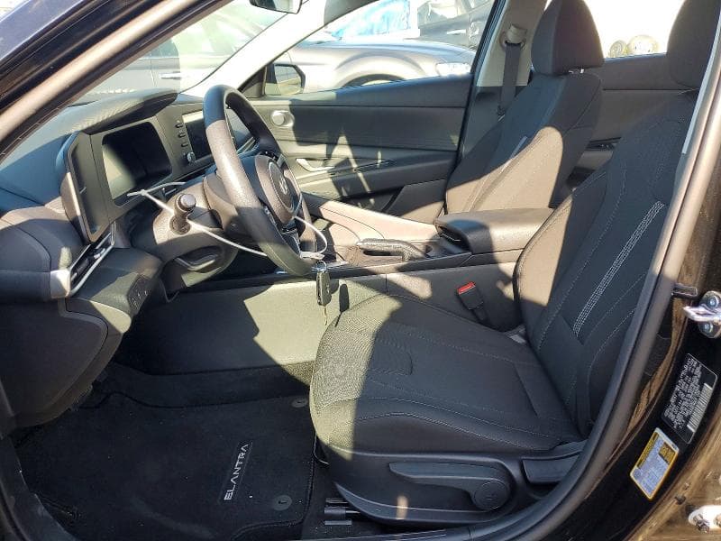 2026 HYUNDAI ELANTRA SE 7