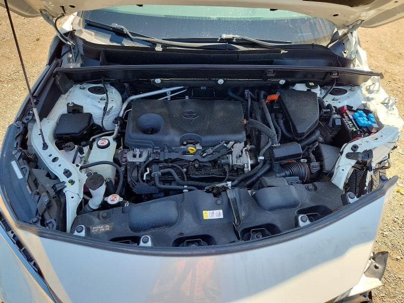2021 TOYOTA VENZA XLE 12