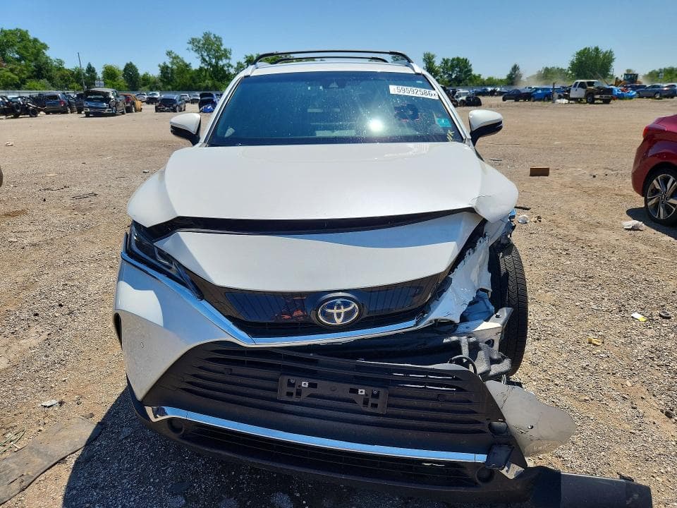 2021 TOYOTA VENZA XLE 5