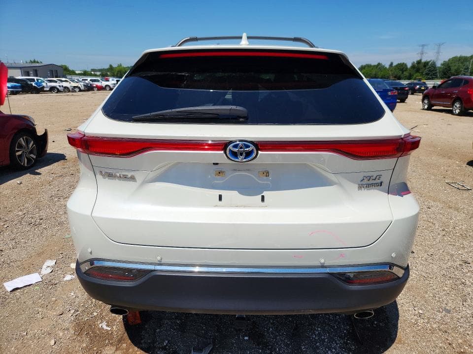 2021 TOYOTA VENZA XLE 6