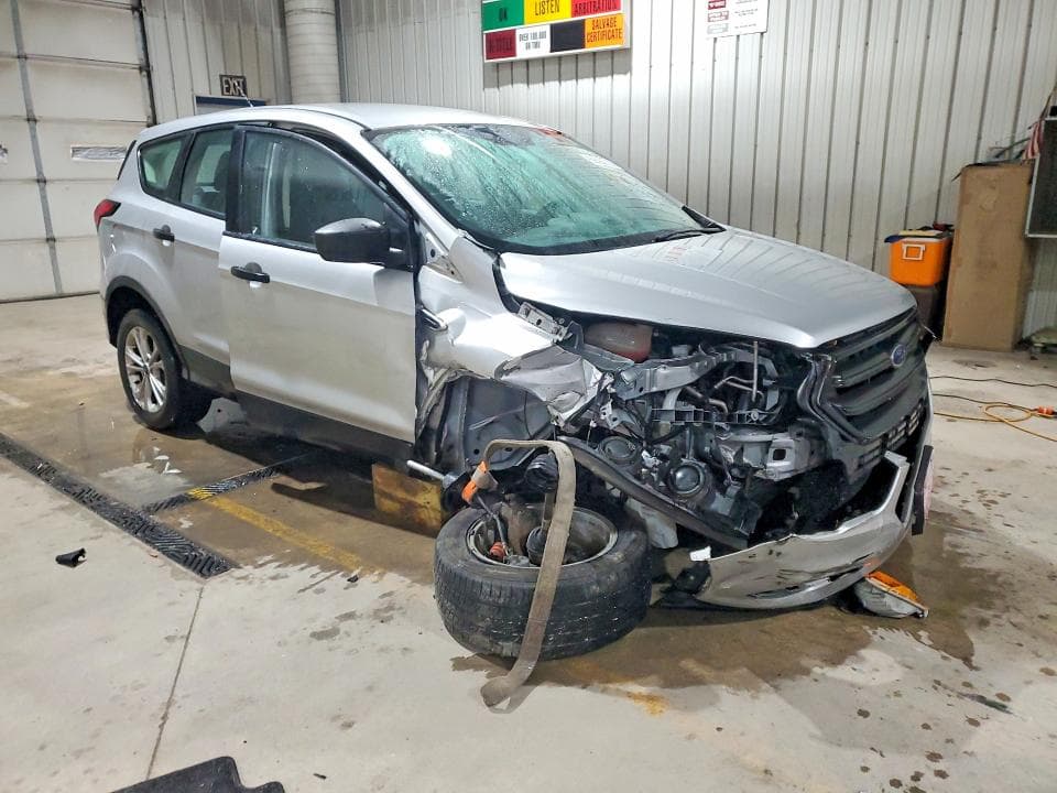 2019 FORD ESCAPE S 4