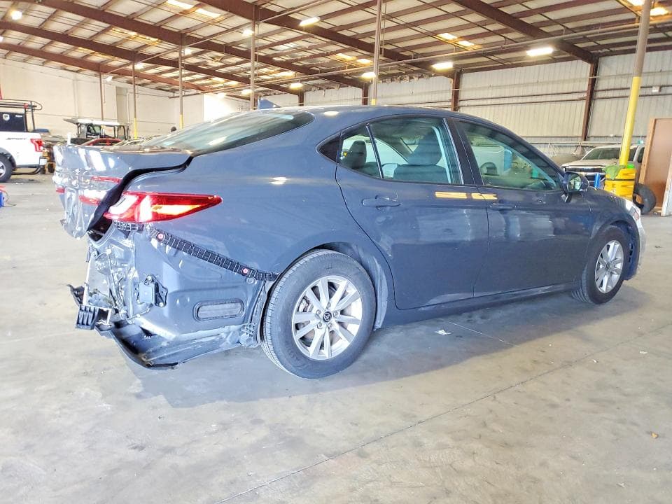 2025 TOYOTA CAMRY LE 3