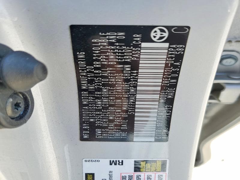 2021 TOYOTA COROLLA XLE 12