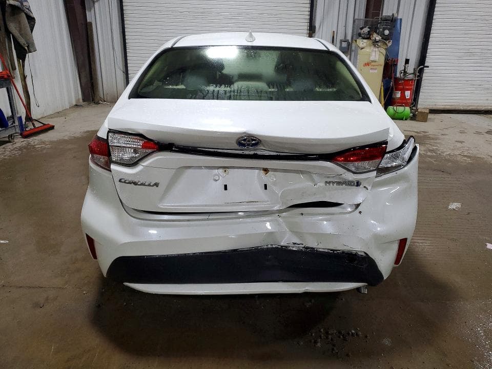 2021 TOYOTA COROLLA LE 6