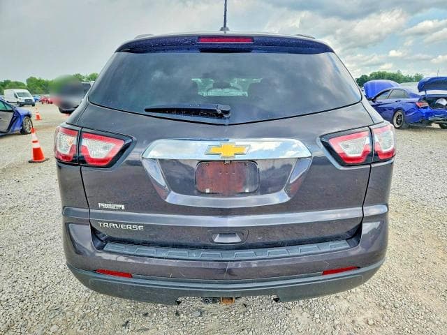 2017 CHEVROLET TRAVERSE LS 6