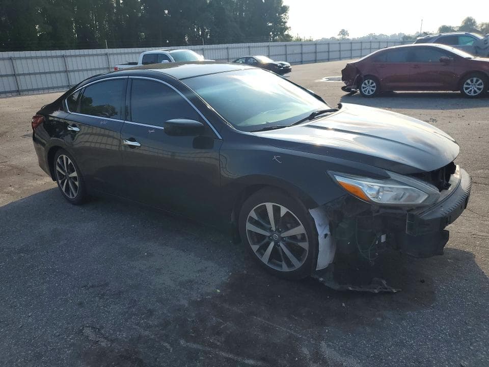 2017 NISSAN ALTIMA 2.5 SR 4