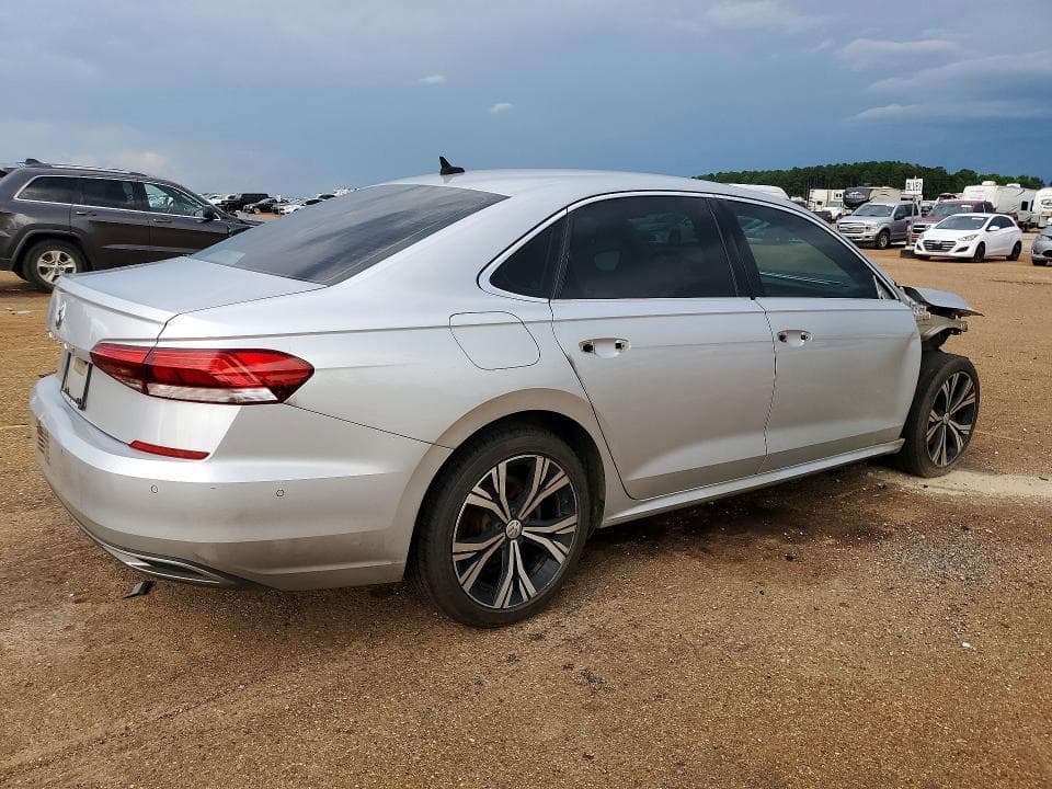 2020 VOLKSWAGEN PASSAT SEL 3