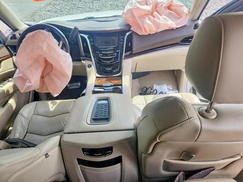 2016 CADILLAC ESCALADE ESV LUXURY 8