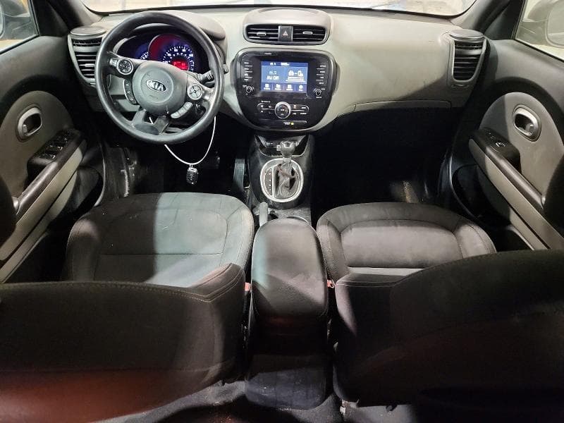 2018 KIA SOUL + 8