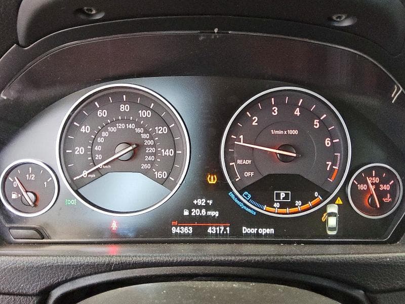 2017 BMW 320 XI 9