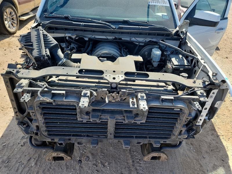 2018 CHEVROLET SILVERADO C1500 LT 11
