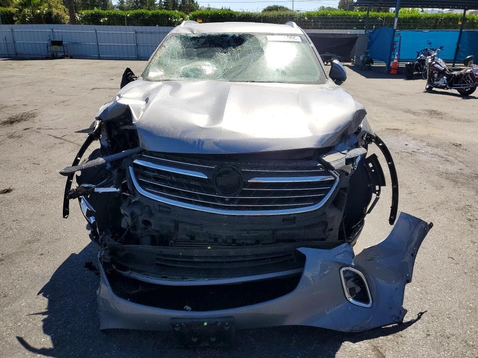 2021 BUICK ENVISION ESSENCE 5