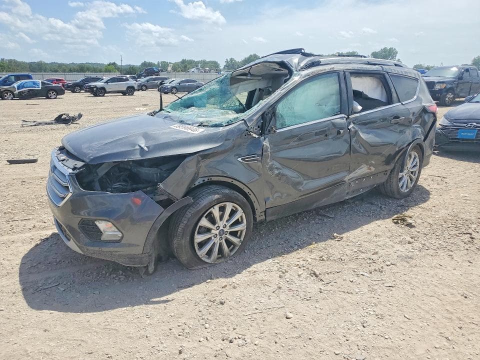 2017 FORD ESCAPE TITANIUM 1