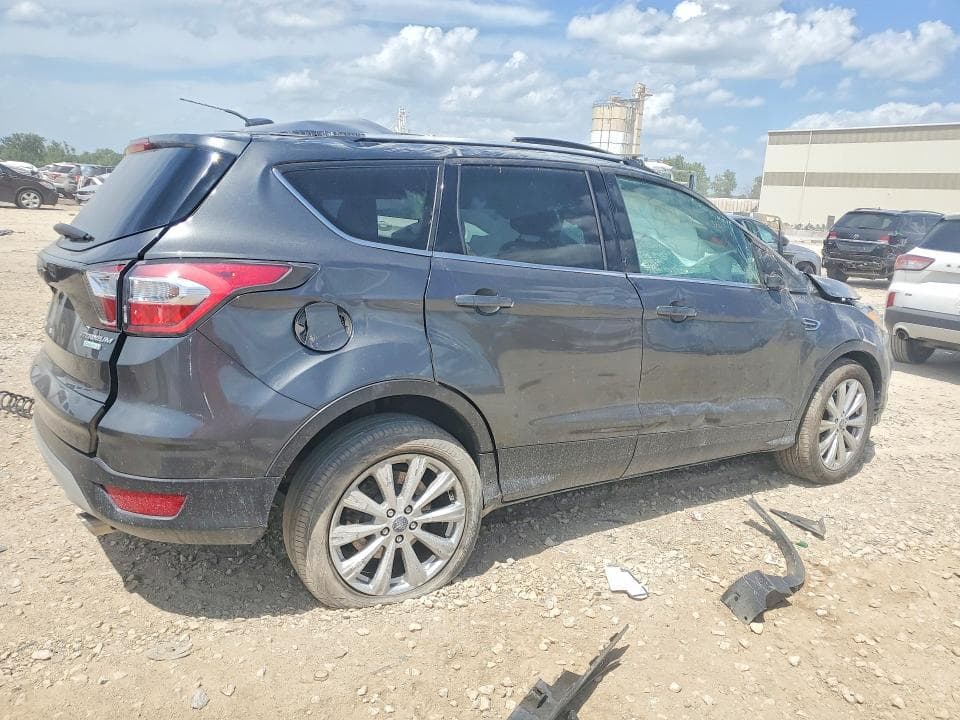 2017 FORD ESCAPE TITANIUM 3