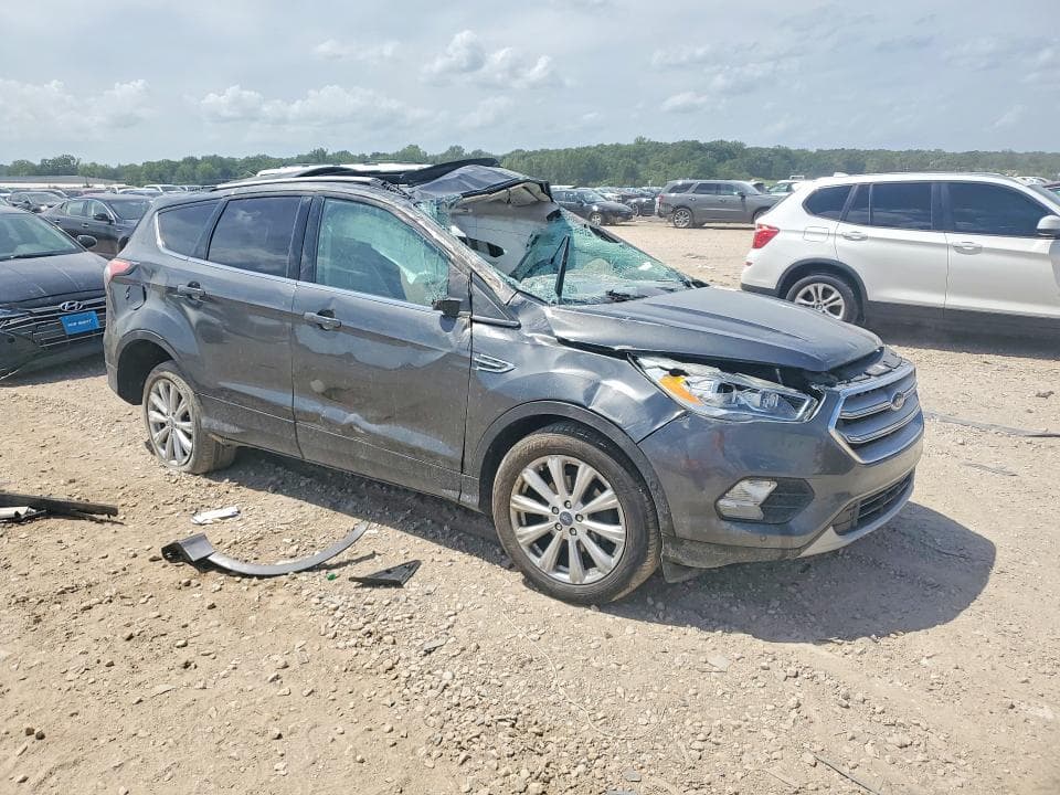 2017 FORD ESCAPE TITANIUM 4