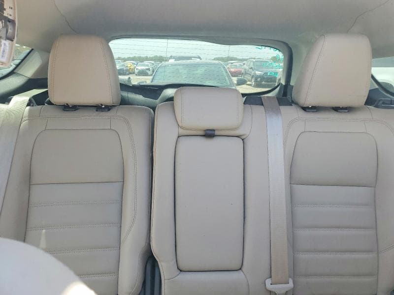 2017 FORD ESCAPE TITANIUM 10